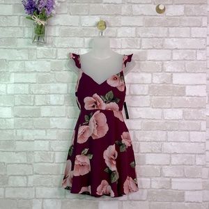 NWT Lulu’s Floral Dress